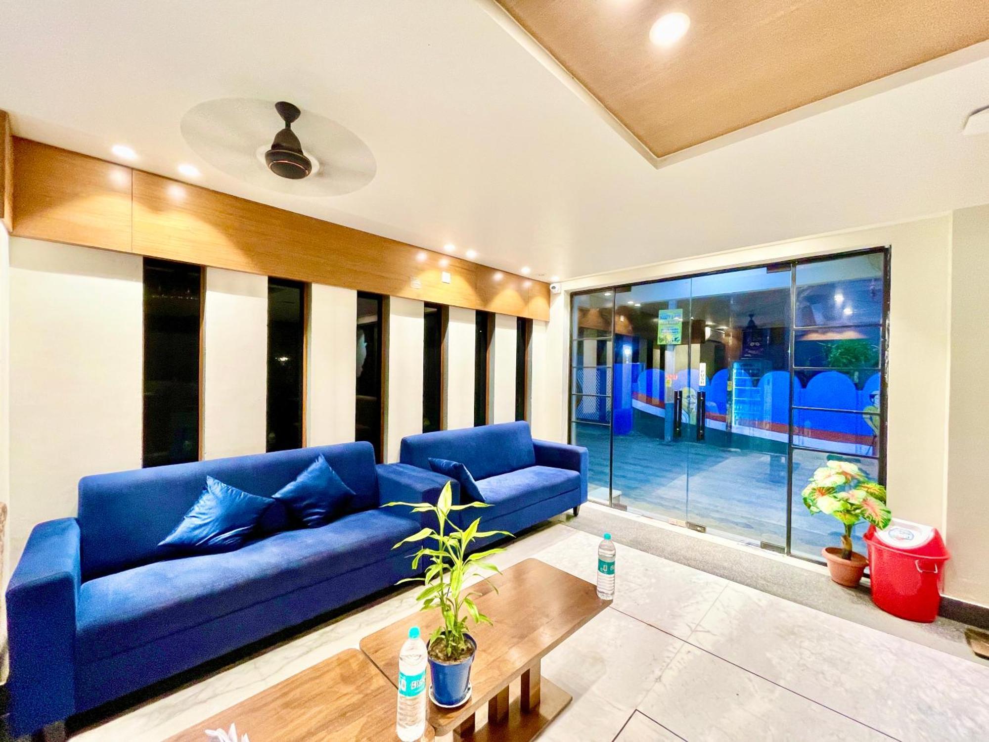 Hotel Rb International ! Puri Near-Sea-Beach-And-Temple Fully-Air-Conditioned-Hotel With-Lift-And-Card Payment Accepted-Parking-Facility, Best Hotel In 普里 外观 照片