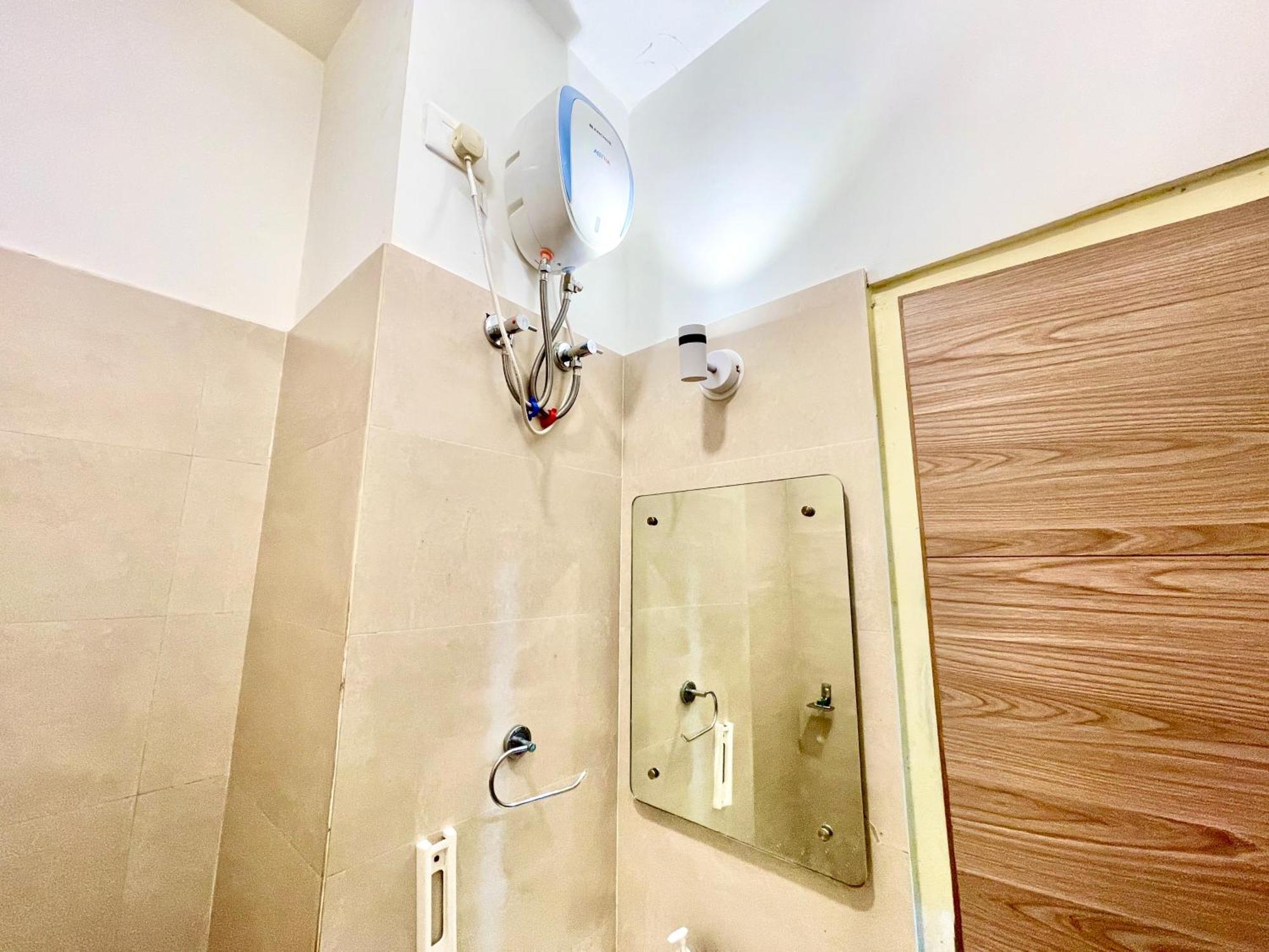 Hotel Rb International ! Puri Near-Sea-Beach-And-Temple Fully-Air-Conditioned-Hotel With-Lift-And-Card Payment Accepted-Parking-Facility, Best Hotel In 普里 外观 照片