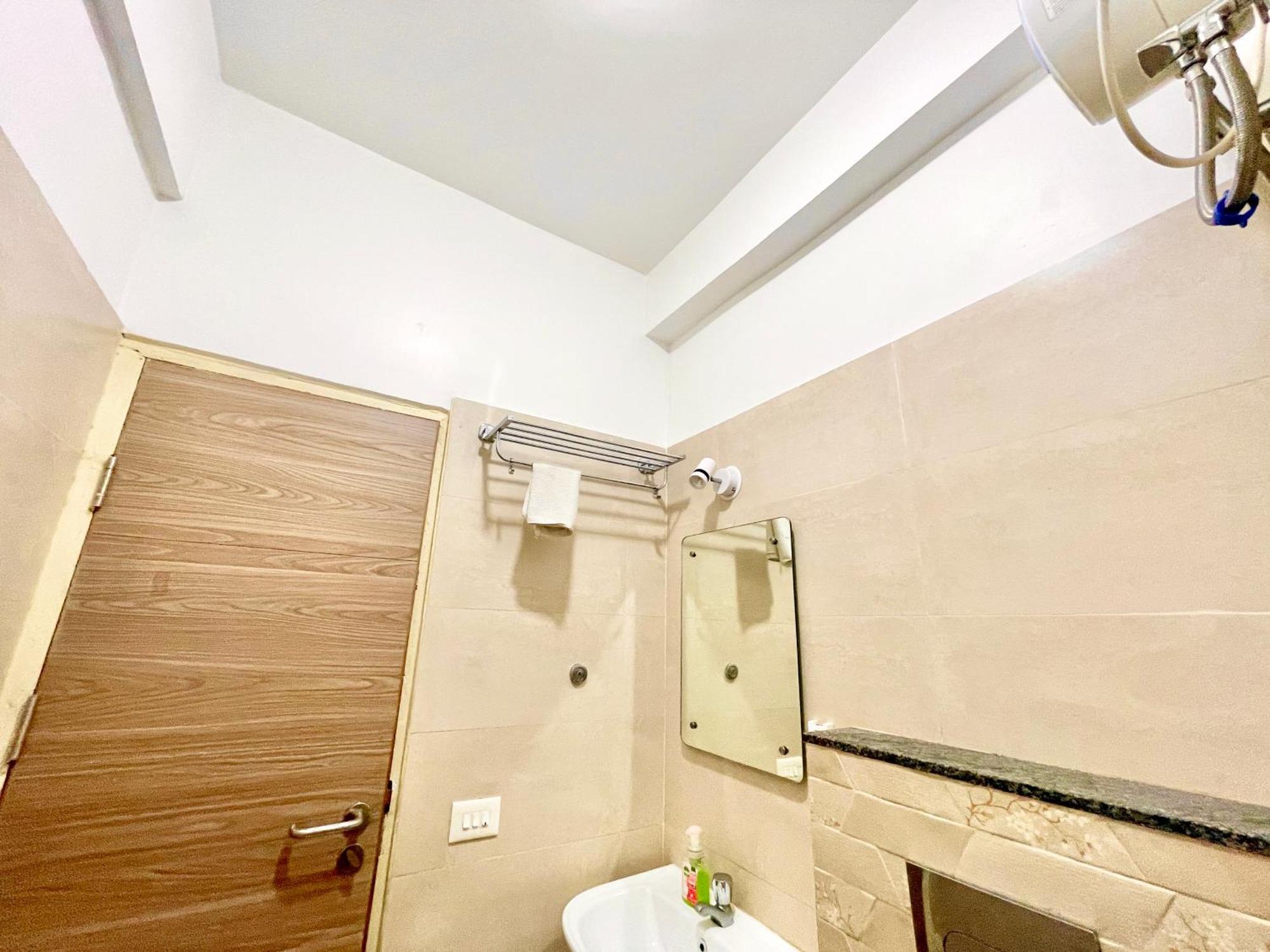 Hotel Rb International ! Puri Near-Sea-Beach-And-Temple Fully-Air-Conditioned-Hotel With-Lift-And-Card Payment Accepted-Parking-Facility, Best Hotel In 普里 外观 照片