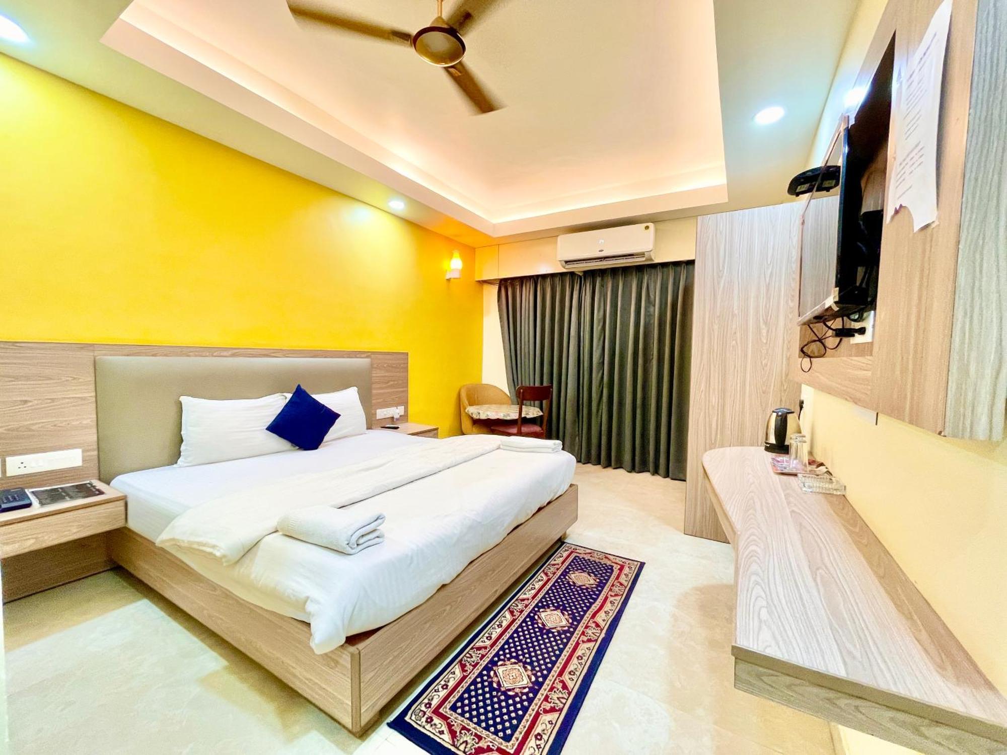 Hotel Rb International ! Puri Near-Sea-Beach-And-Temple Fully-Air-Conditioned-Hotel With-Lift-And-Card Payment Accepted-Parking-Facility, Best Hotel In 普里 外观 照片