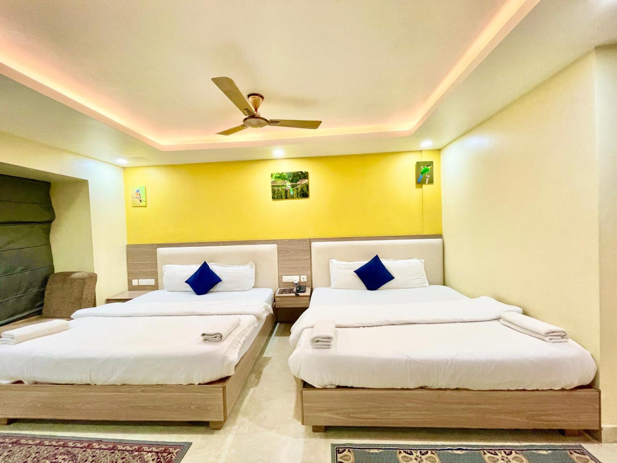 Hotel Rb International ! Puri Near-Sea-Beach-And-Temple Fully-Air-Conditioned-Hotel With-Lift-And-Card Payment Accepted-Parking-Facility, Best Hotel In 普里 外观 照片