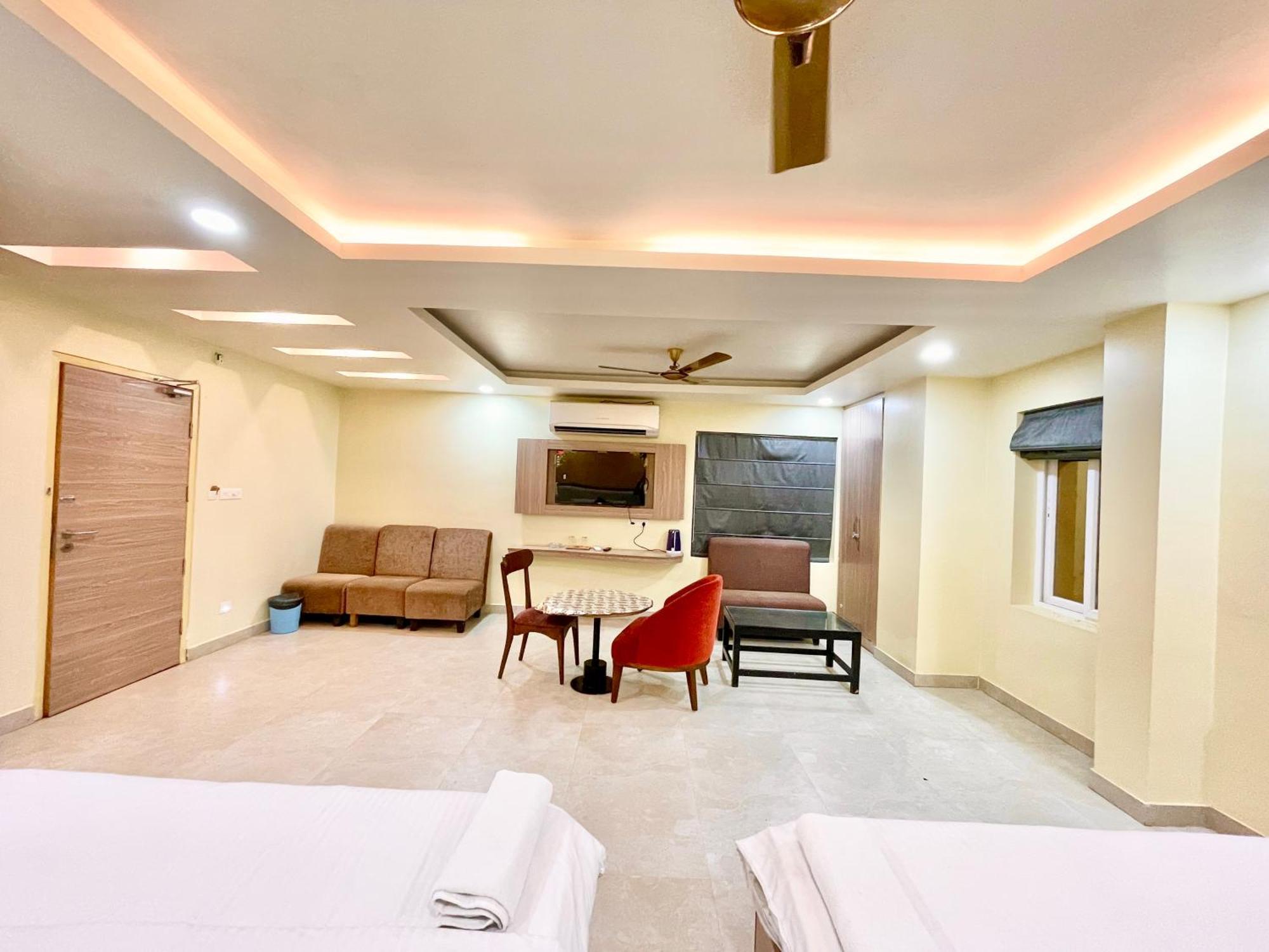 Hotel Rb International ! Puri Near-Sea-Beach-And-Temple Fully-Air-Conditioned-Hotel With-Lift-And-Card Payment Accepted-Parking-Facility, Best Hotel In 普里 外观 照片